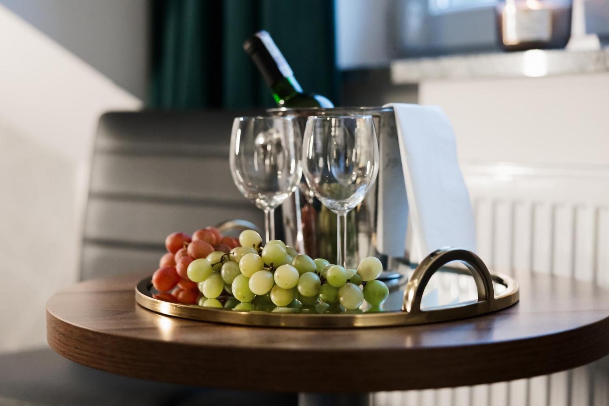 Bed and Breakfast Gosciniec Zacisze I Blisko A2 Dabie-Uniejow I Restauracja Exterior foto